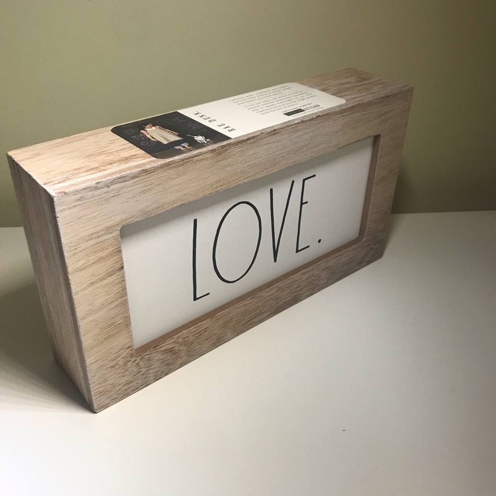 New Rae Dunn Accents LOVE Wooden Sign. - Picture 3 of 4
